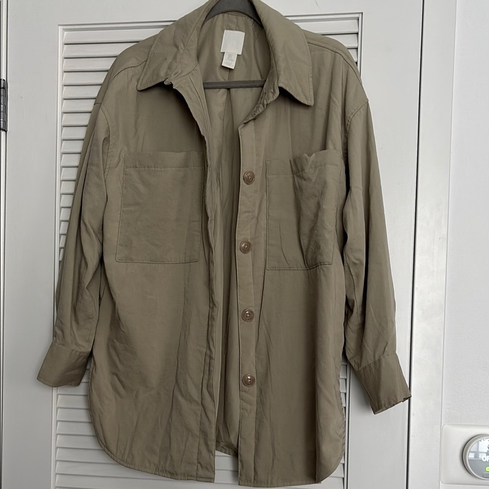 H&M oversized‎ transition shaket Sz S